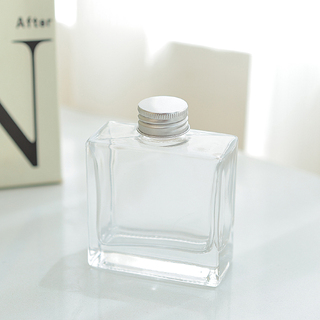 20 x Clear Rectangular Glass Bottles with Aluminium Caps 100ml